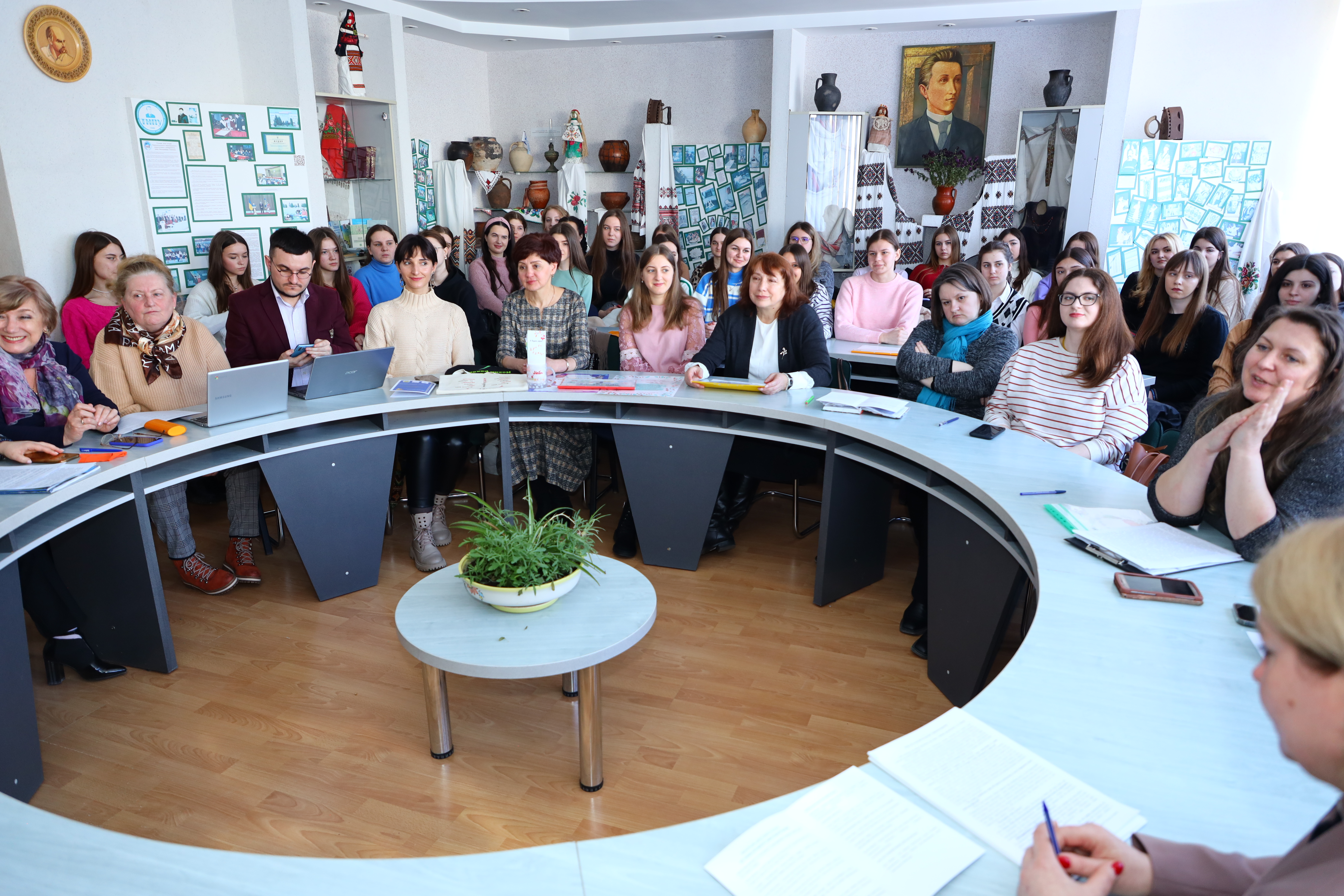 Академічна спільнота ФІЖ завжди на вістрі культурних та просвітницьких проєктів